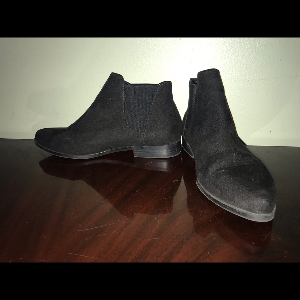 Chelsea boots
